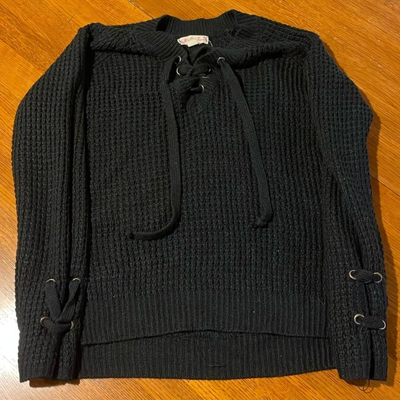 Cute “it’s our time” Fall sweater - Picture 1 of 3